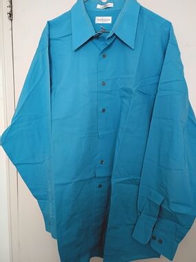 Van Heusen Men’s Teal Blue Dress Shirt
